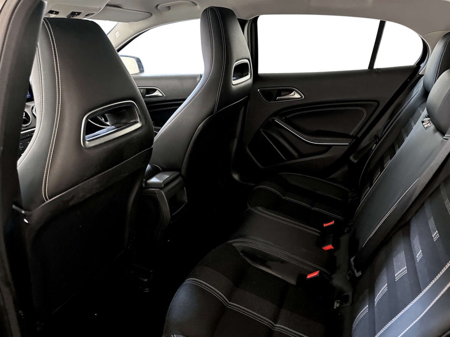 Used Mercedes-Benz GLA 2019 for sale - 77813590: Photo 14