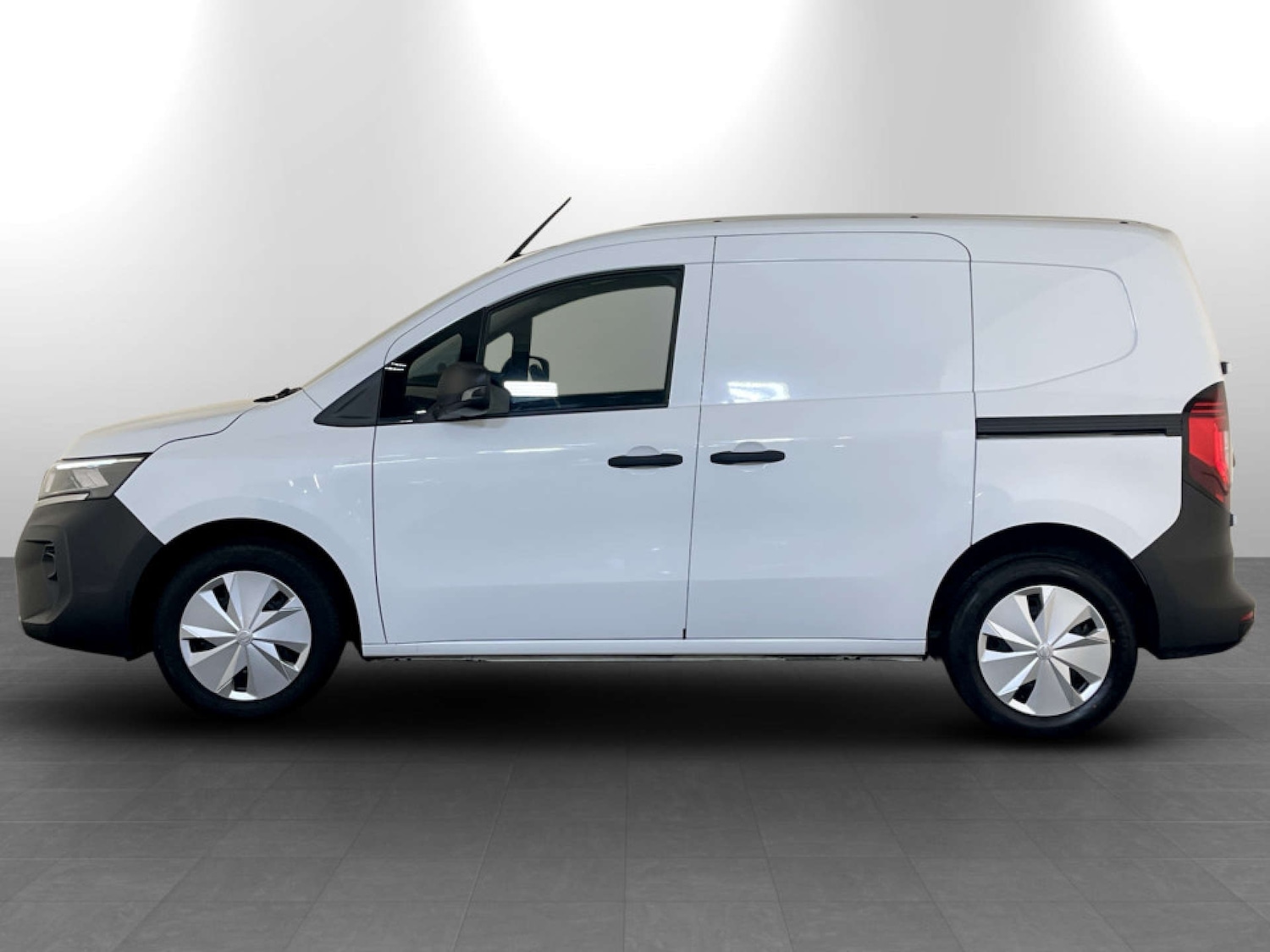 Used Nissan Other 2023 for sale - 77569698: Photo 7