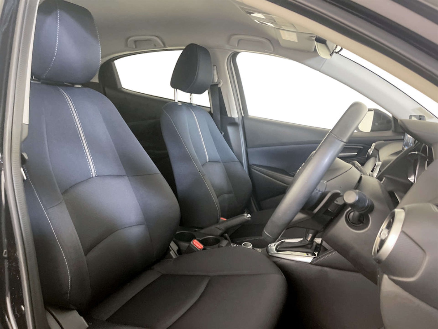 Used Mazda Mazda2 2022 for sale - 77185506: Photo 13