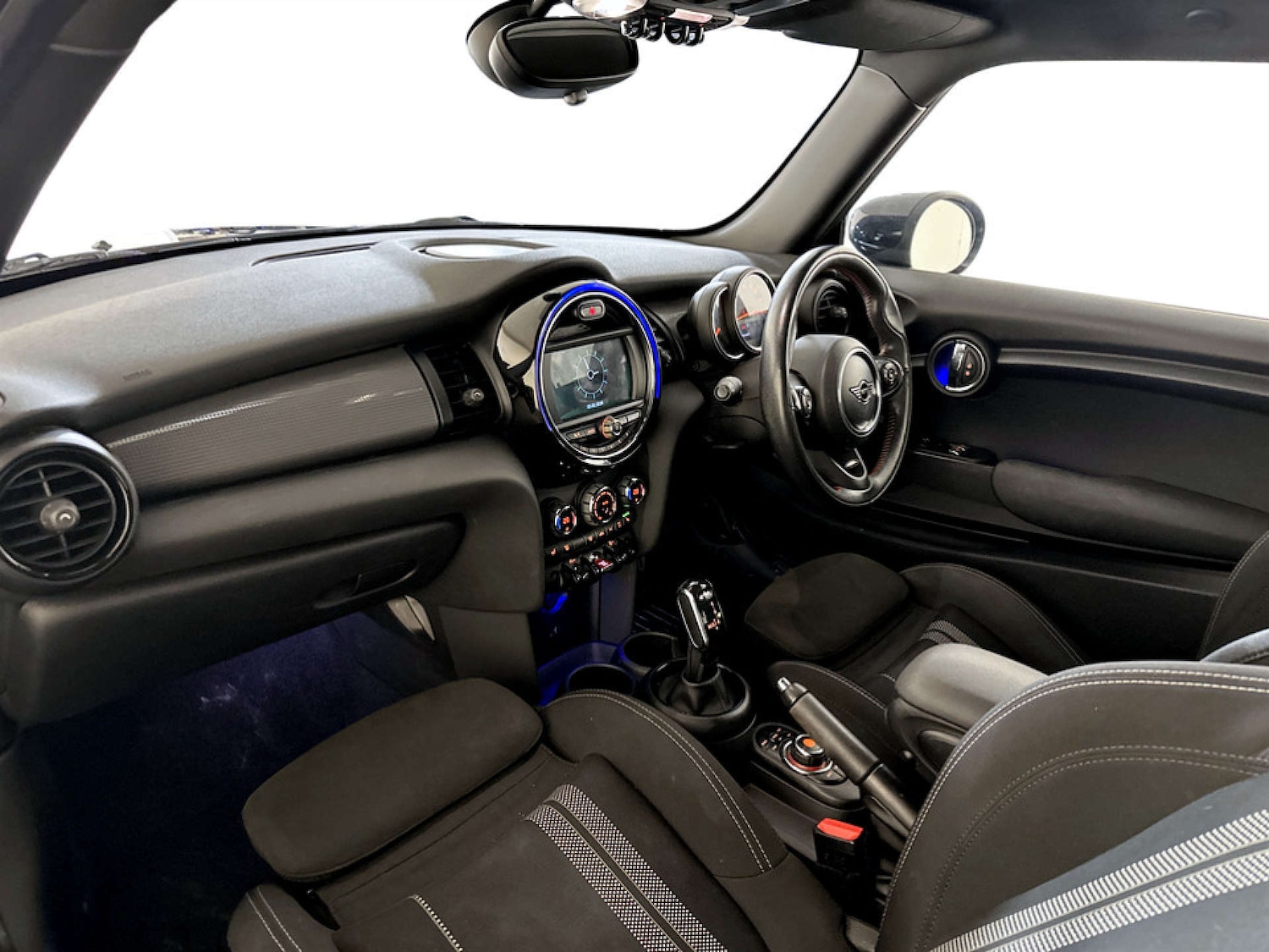 Used MINI Hatch 2020 for sale - 77476392: Photo 12