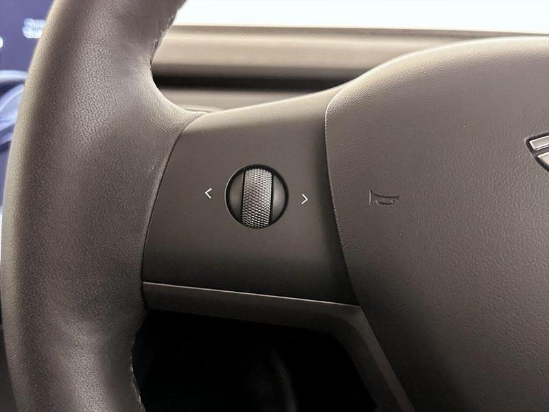 Used Tesla Model 3 2021 for sale - 76568683: Photo 18