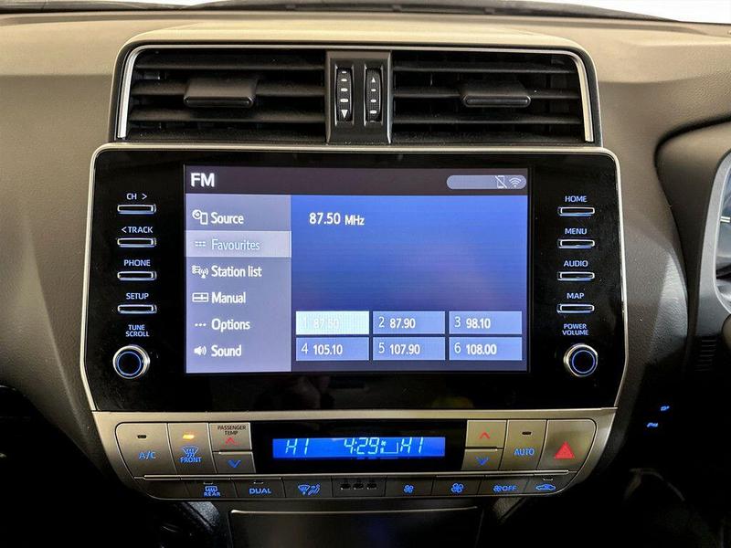 Used Toyota Land Cruiser 2022 for sale - 76718936: Photo 22