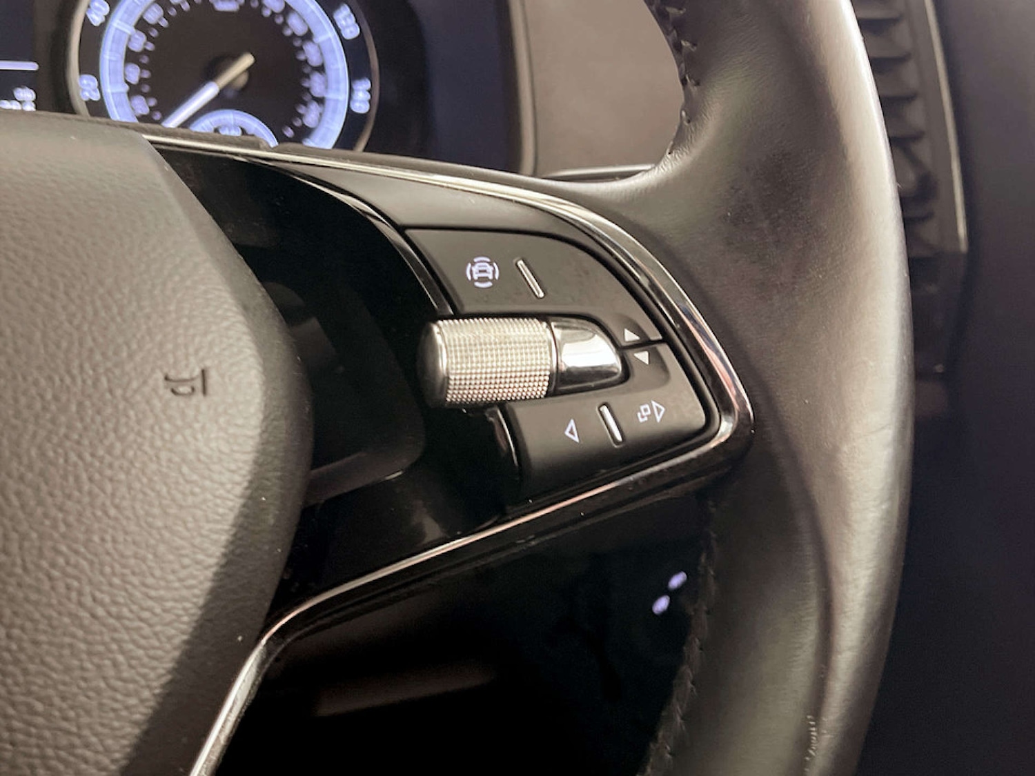 Used Skoda Karoq 2020 for sale - 77780984: Photo 19