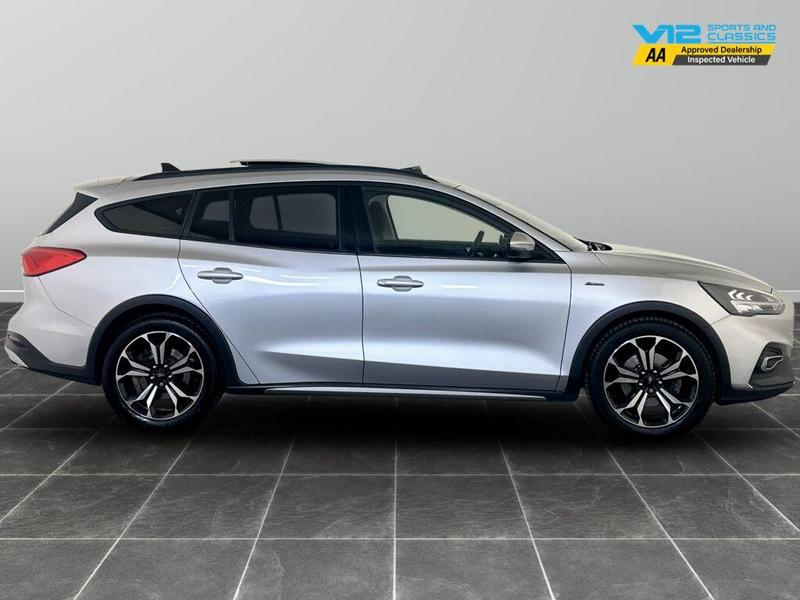 Used Ford Focus 2020 for sale - 76449304: Photo 10