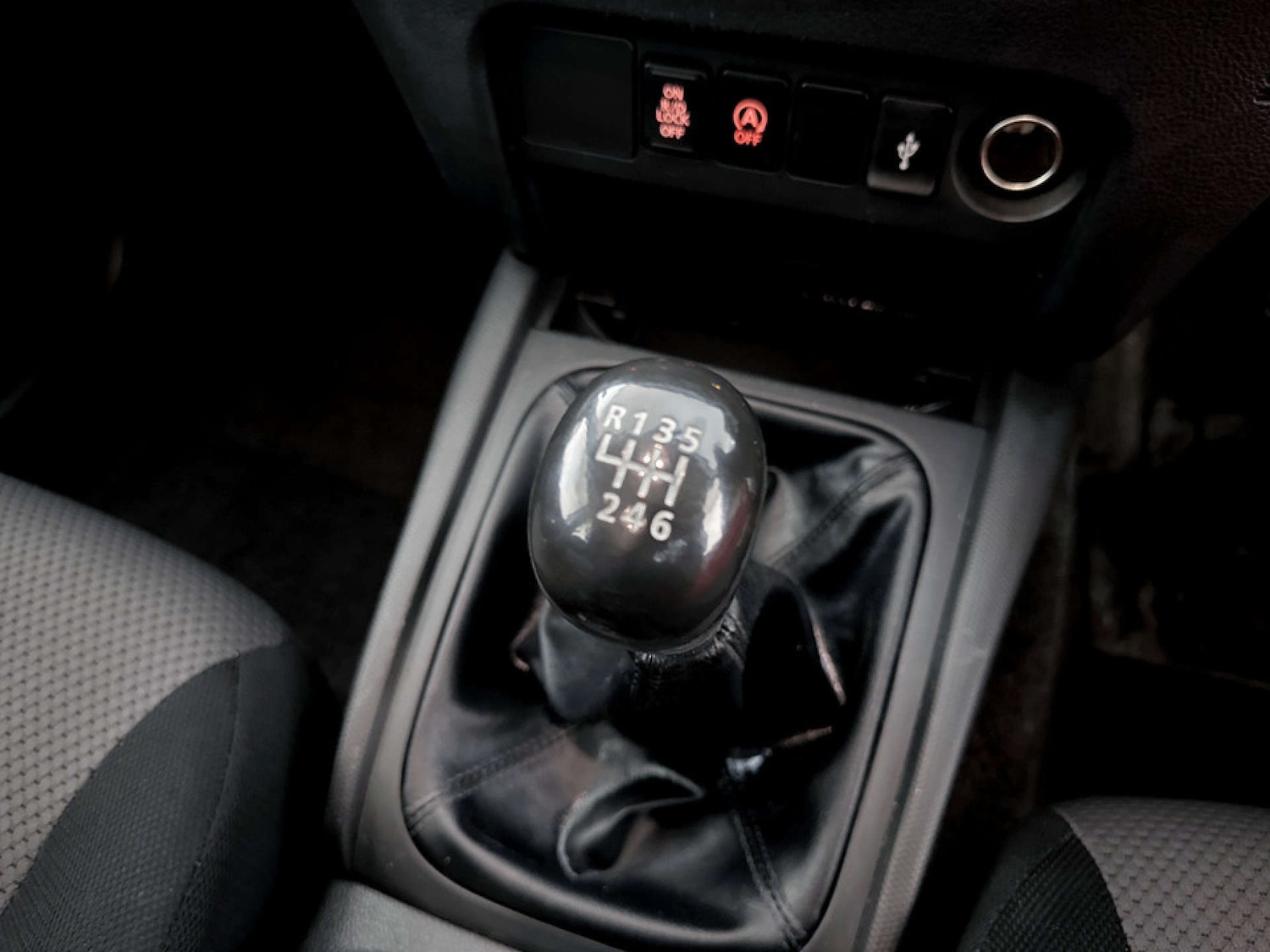 Used Mitsubishi L200 2020 for sale - 77774319: Photo 24