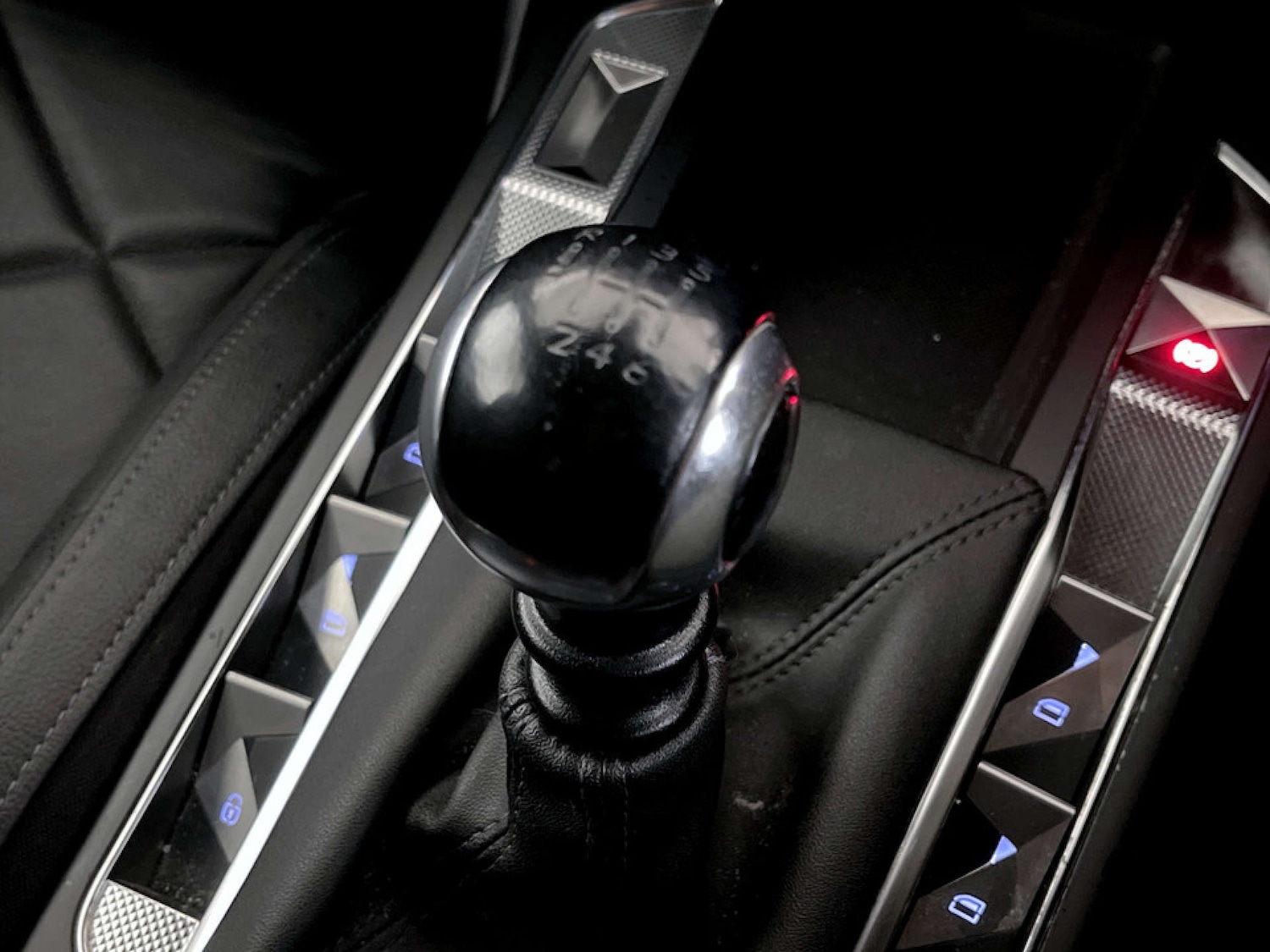 Used DS Automobiles DS 3 Crossback 2019 for sale - 77185491: Photo 26