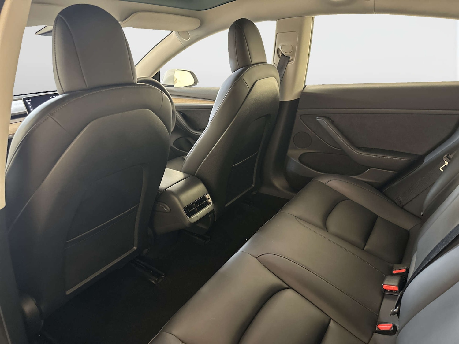 Used Tesla Model 3 2021 for sale - 77998549: Photo 14