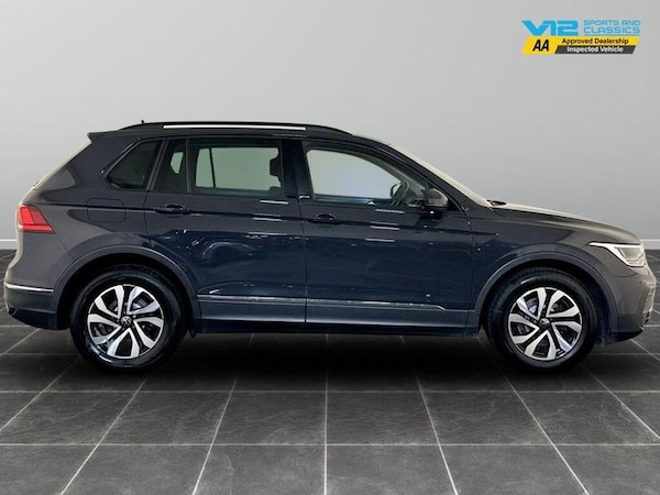 Used Volkswagen Tiguan 2021 for sale - 75712606: Photo 11