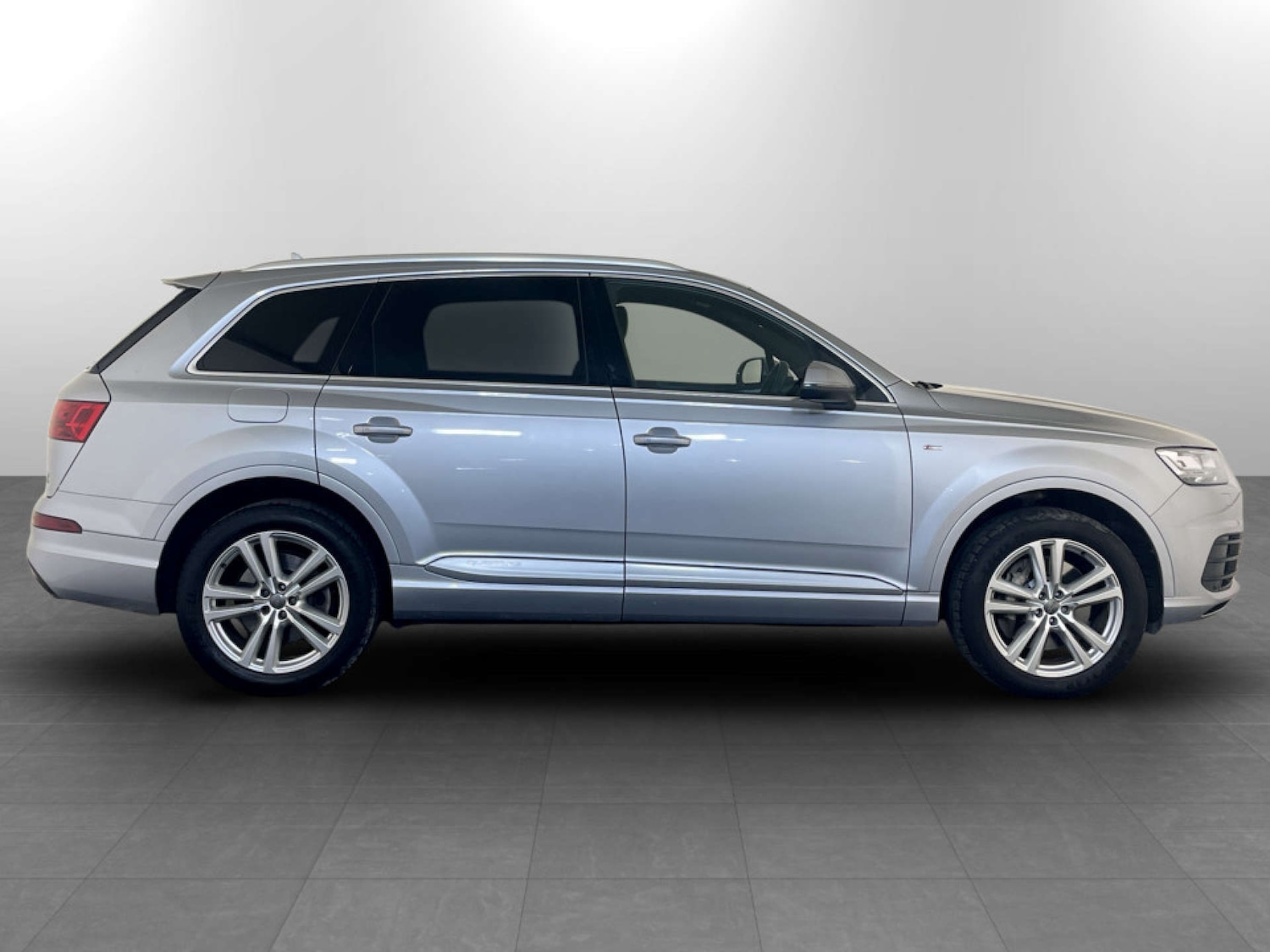 Used Audi Q7 2019 for sale - 77688308: Photo 11