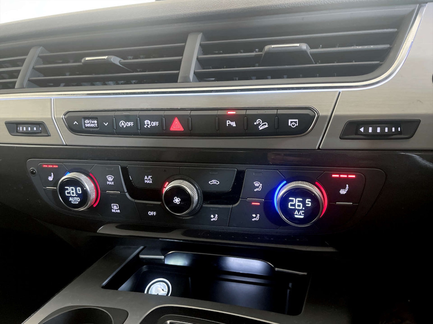 Used Audi Q7 2019 for sale - 77688308: Photo 28