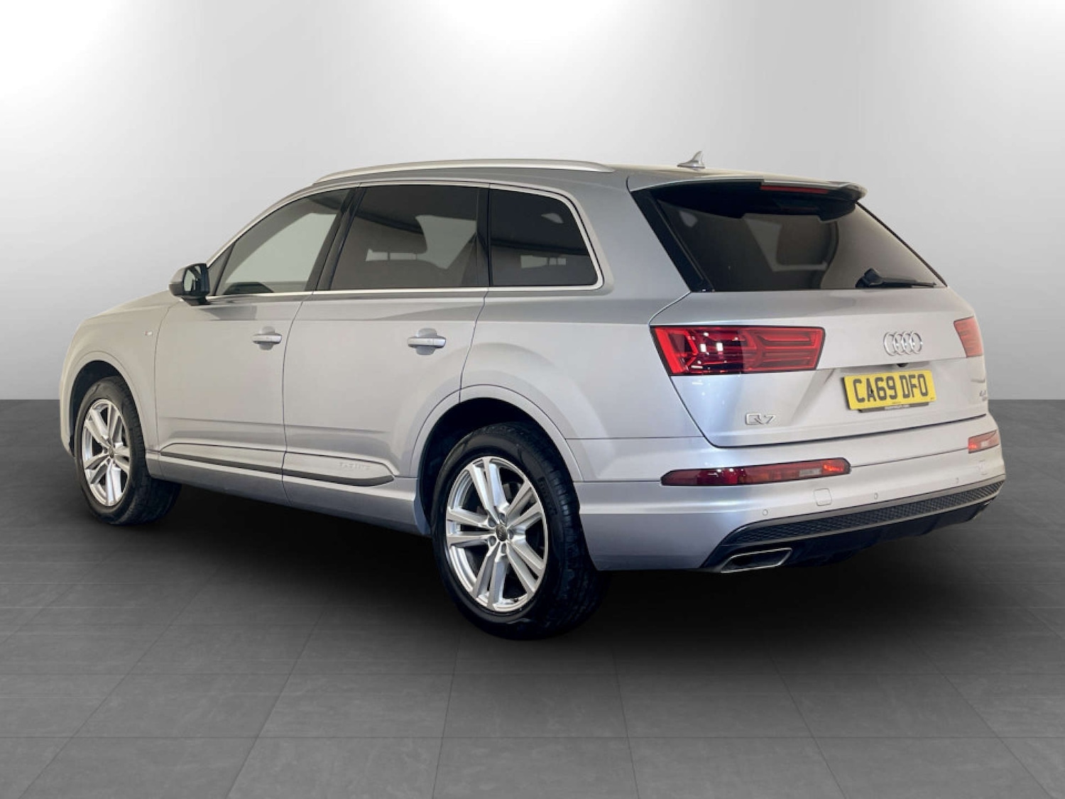 Used Audi Q7 2019 for sale - 77688308: Photo 8