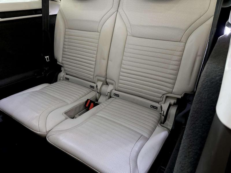 Used Land Rover Discovery 2018 for sale - 77036755: Photo 17