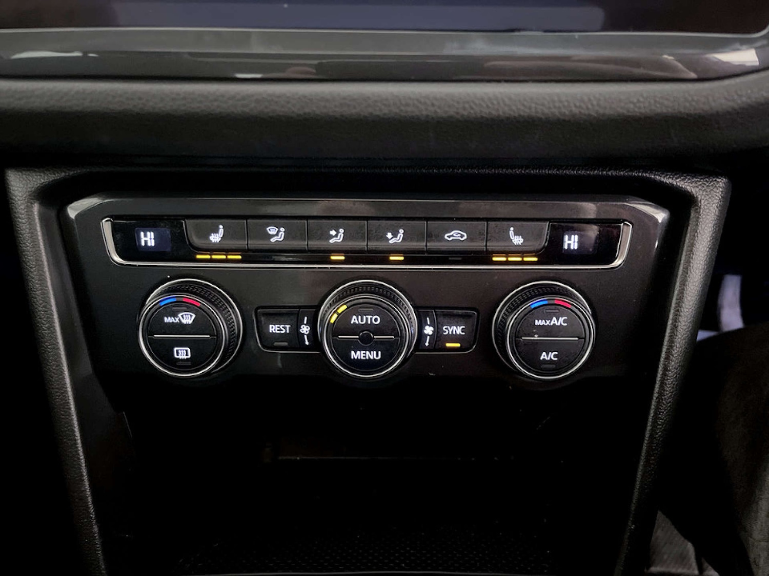 Used Volkswagen Tiguan 2020 for sale - 77185628: Photo 25