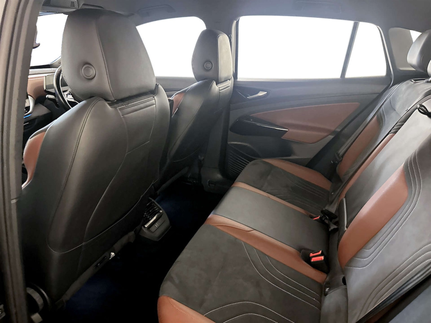 Used Volkswagen ID.4 2021 for sale - 77609460: Photo 14