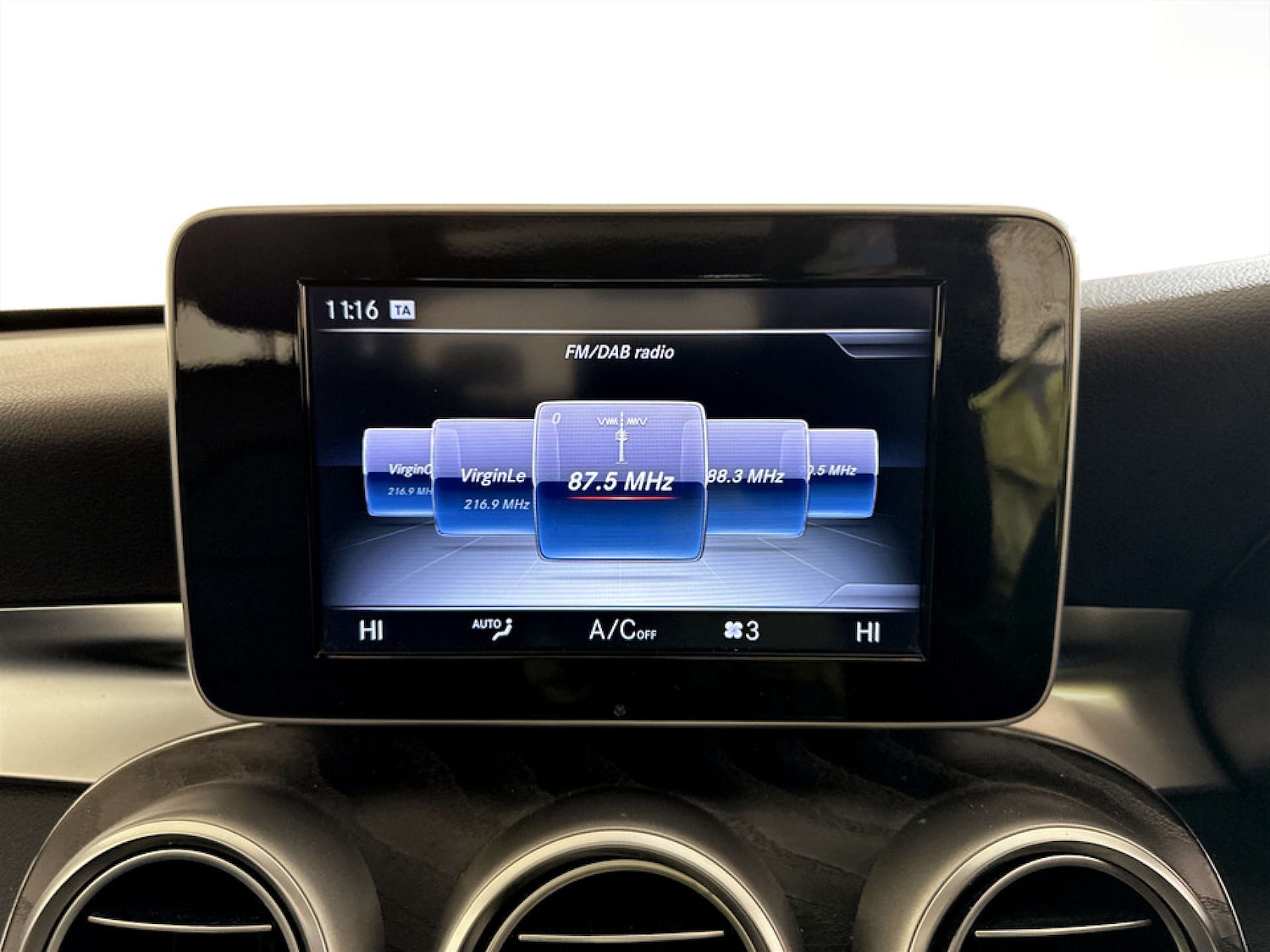 Used Mercedes-Benz C Class 2017 for sale - 77355563: Photo 23