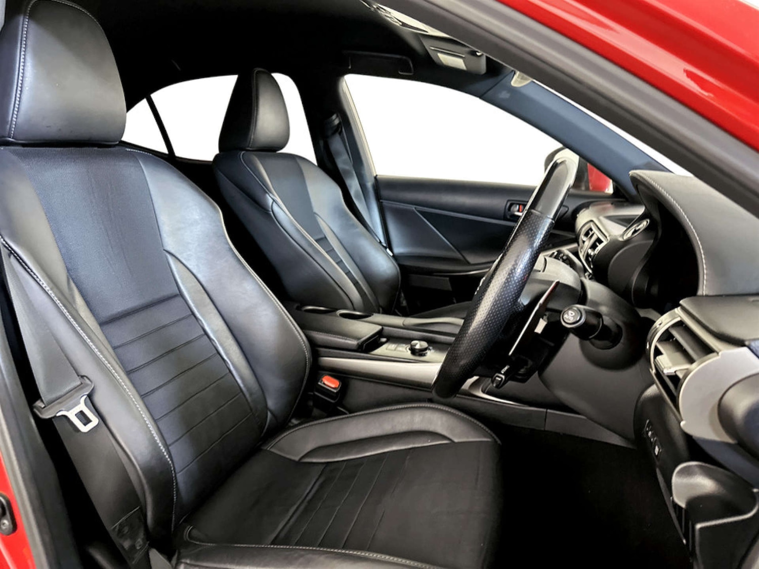 Used Lexus IS 2016 for sale - 77609402: Photo 13