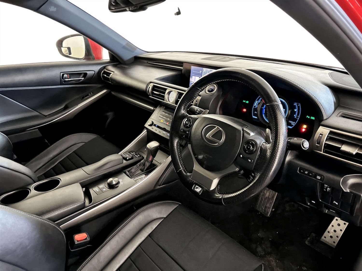 Used Lexus IS 2016 for sale - 77609402: Photo 15