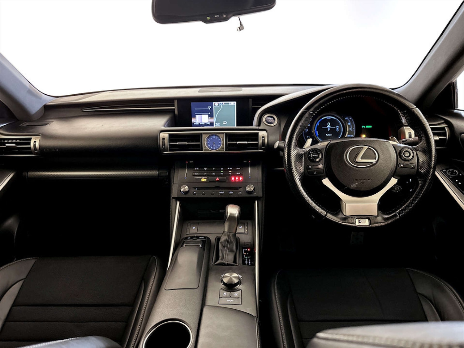 Used Lexus IS 2016 for sale - 77609402: Photo 3