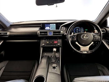 Used Lexus IS 2016 for sale - 77609402: Photo