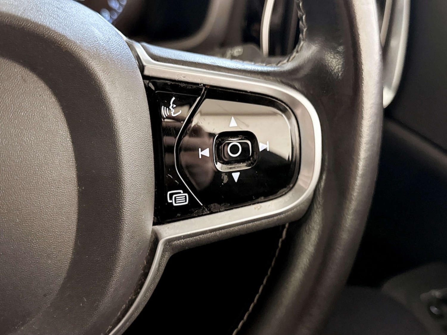 Used Volvo V60 2021 for sale - 77750328: Photo 19