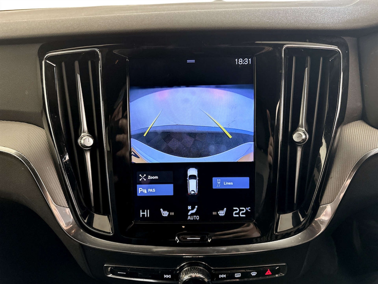 Used Volvo V60 2021 for sale - 77750328: Photo 20