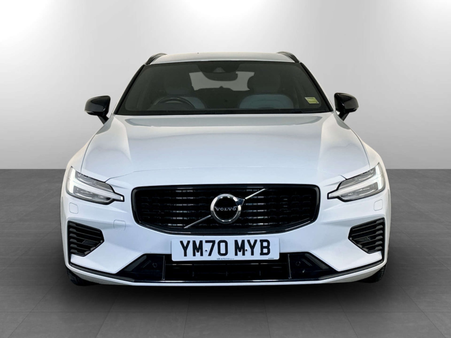 Used Volvo V60 2021 for sale - 77750328: Photo 5
