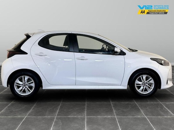 Used Mazda Mazda2 HYBRID 2023 for sale - 76298979: Photo 11