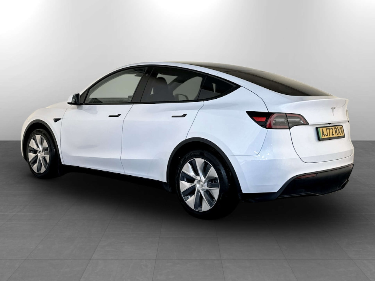 Used Tesla Model Y 2022 for sale - 77476400: Photo 8