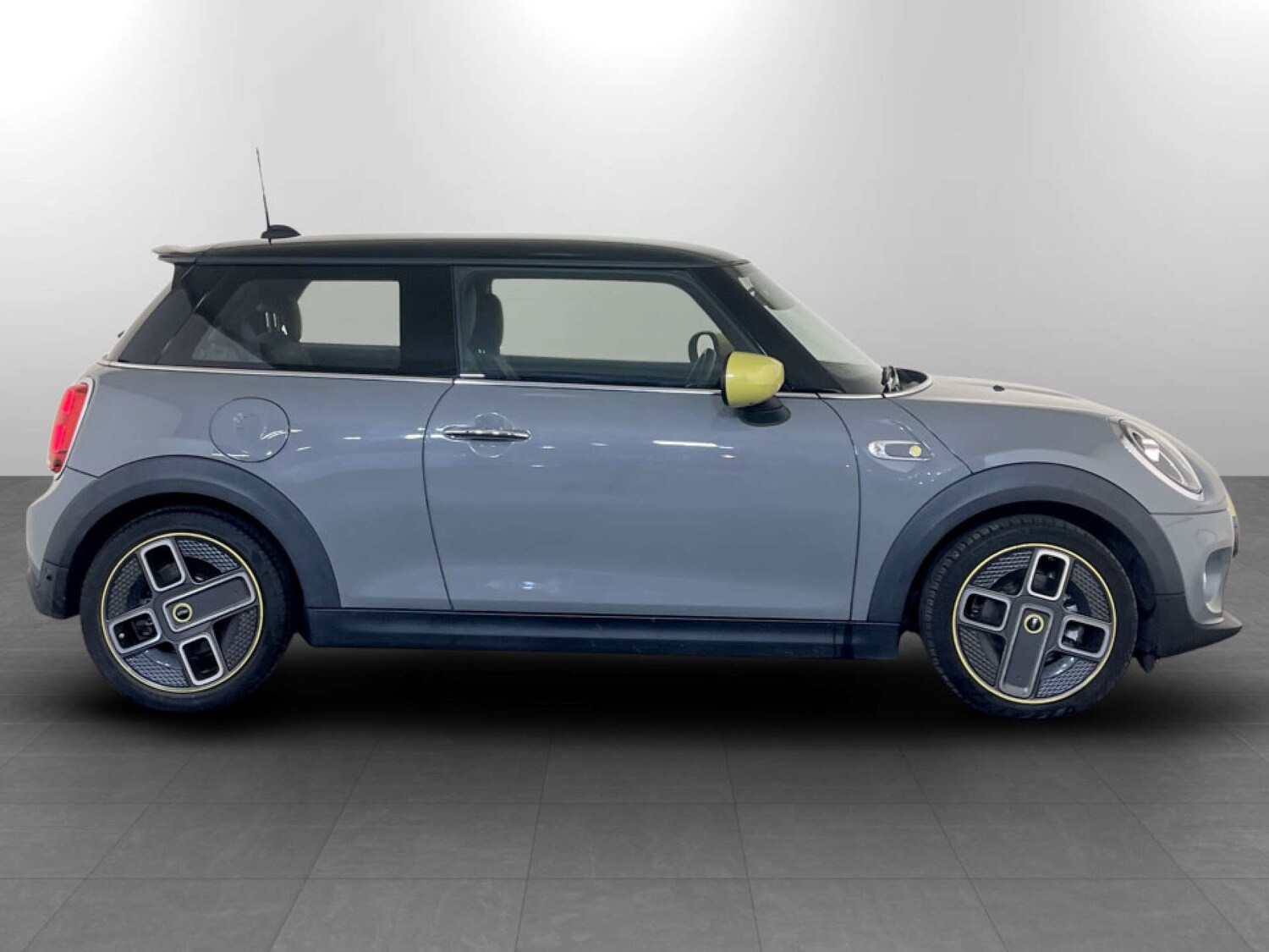 Used MINI Hatch 2020 for sale - 77745591: Photo 11