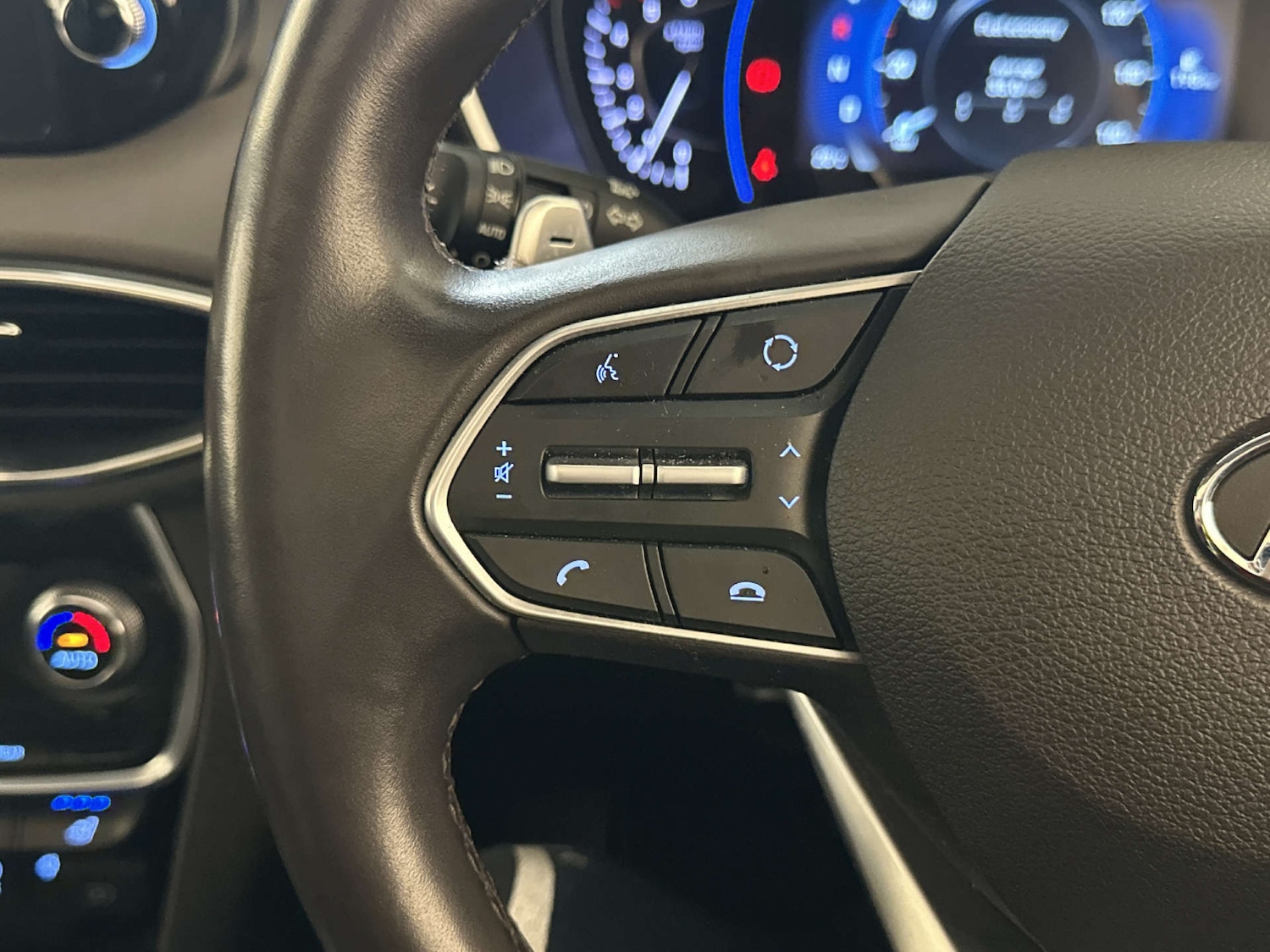 Used Hyundai Santa Fe 2020 for sale - 78182151: Photo 19