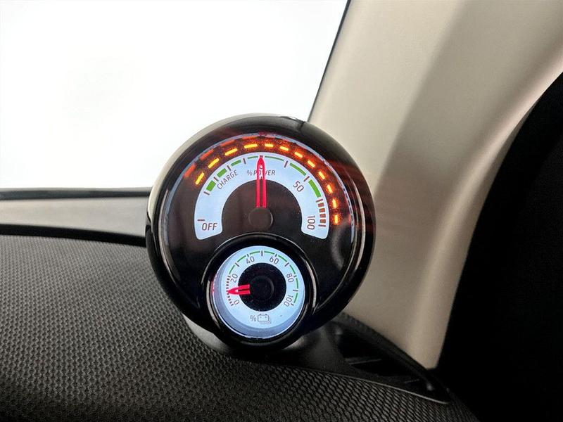 Used smart fortwo 2021 for sale - 76162057: Photo 16