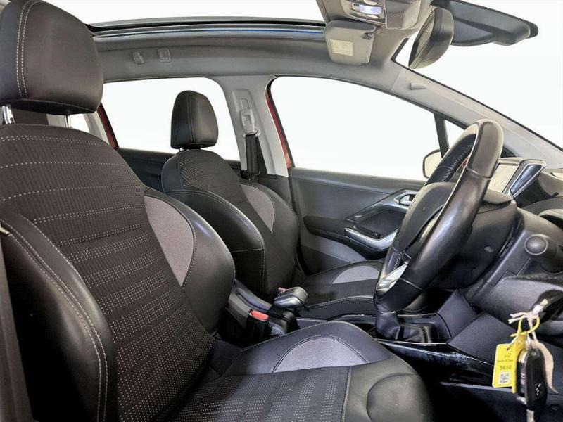 Used Peugeot 2008 2019 for sale - 76931364: Photo 13