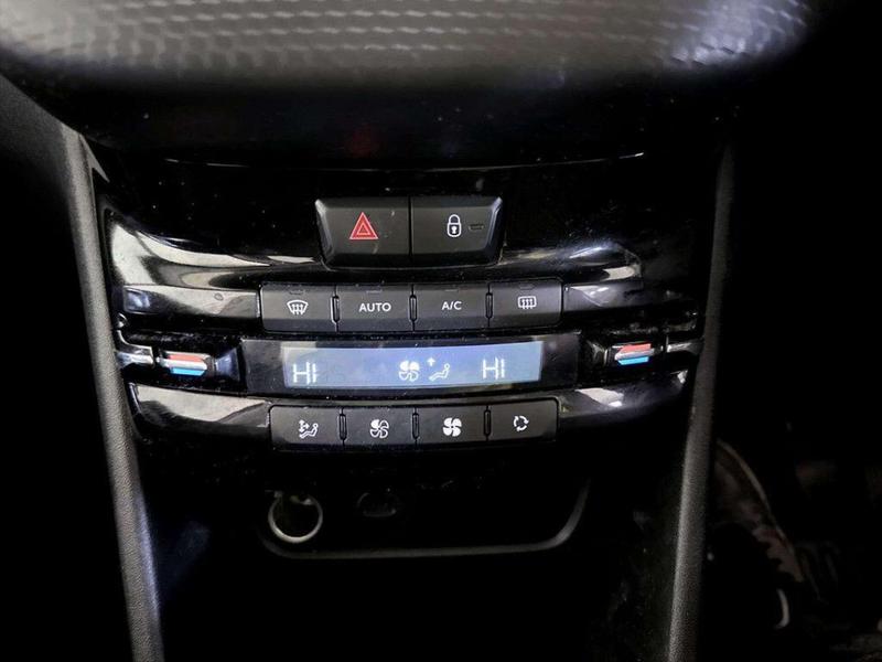 Used Peugeot 2008 2019 for sale - 76931364: Photo 27