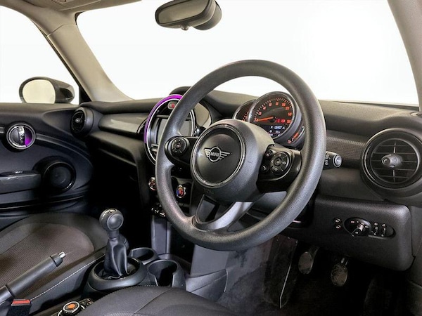 Used MINI Hatch 2019 for sale - 75723911: Photo 16