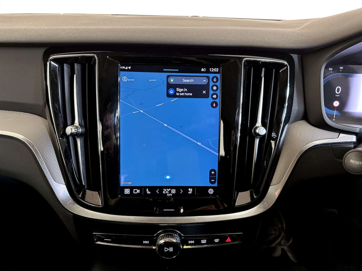 Used Volvo V60 2022 for sale - 77185629: Photo 20