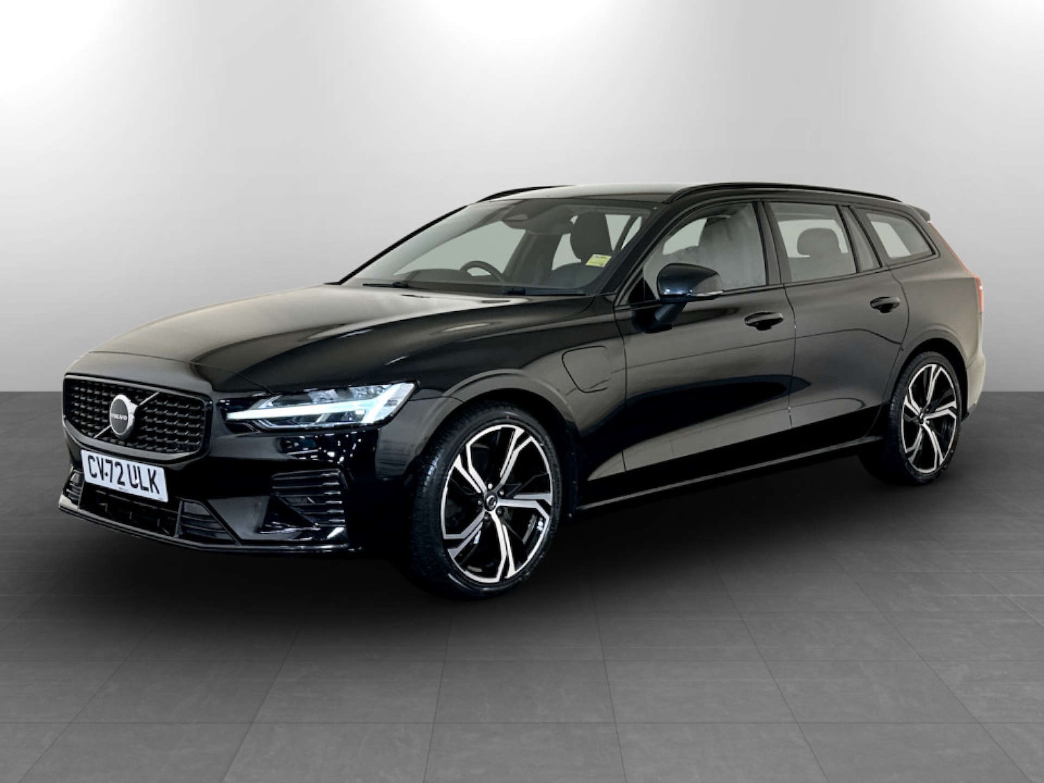 Used Volvo V60 2022 for sale - 77185629: Photo 6