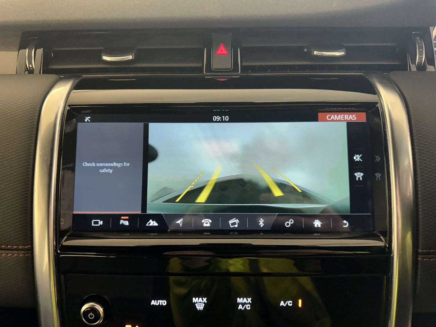 Used Land Rover Discovery Sport 2020 for sale - 77833277: Photo 24