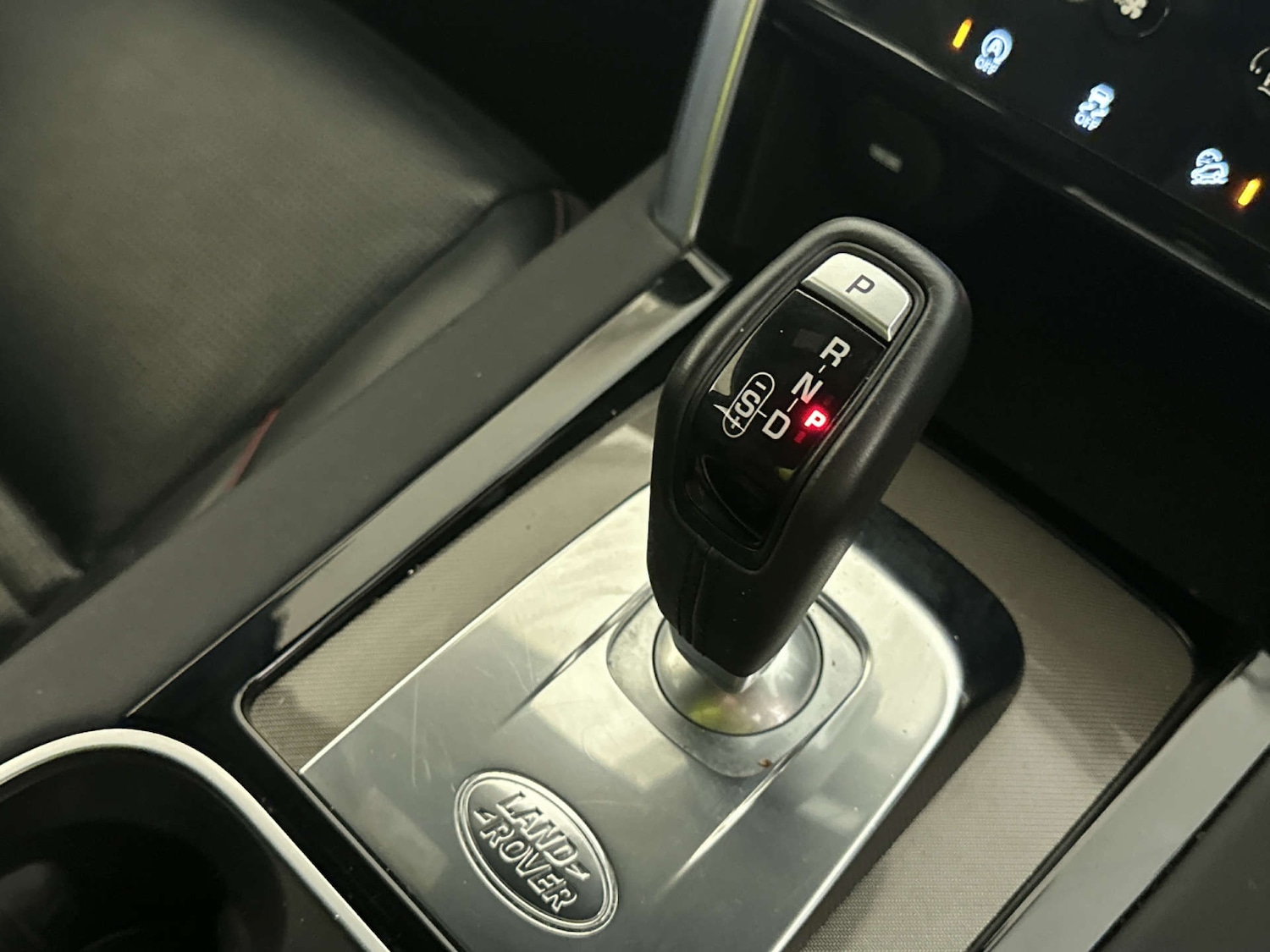 Used Land Rover Discovery Sport 2020 for sale - 77833277: Photo 26