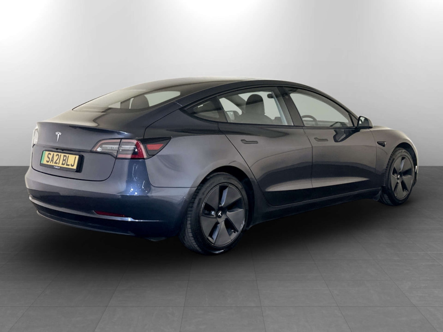 Used Tesla Model 3 2021 for sale - 77221009: Photo 10