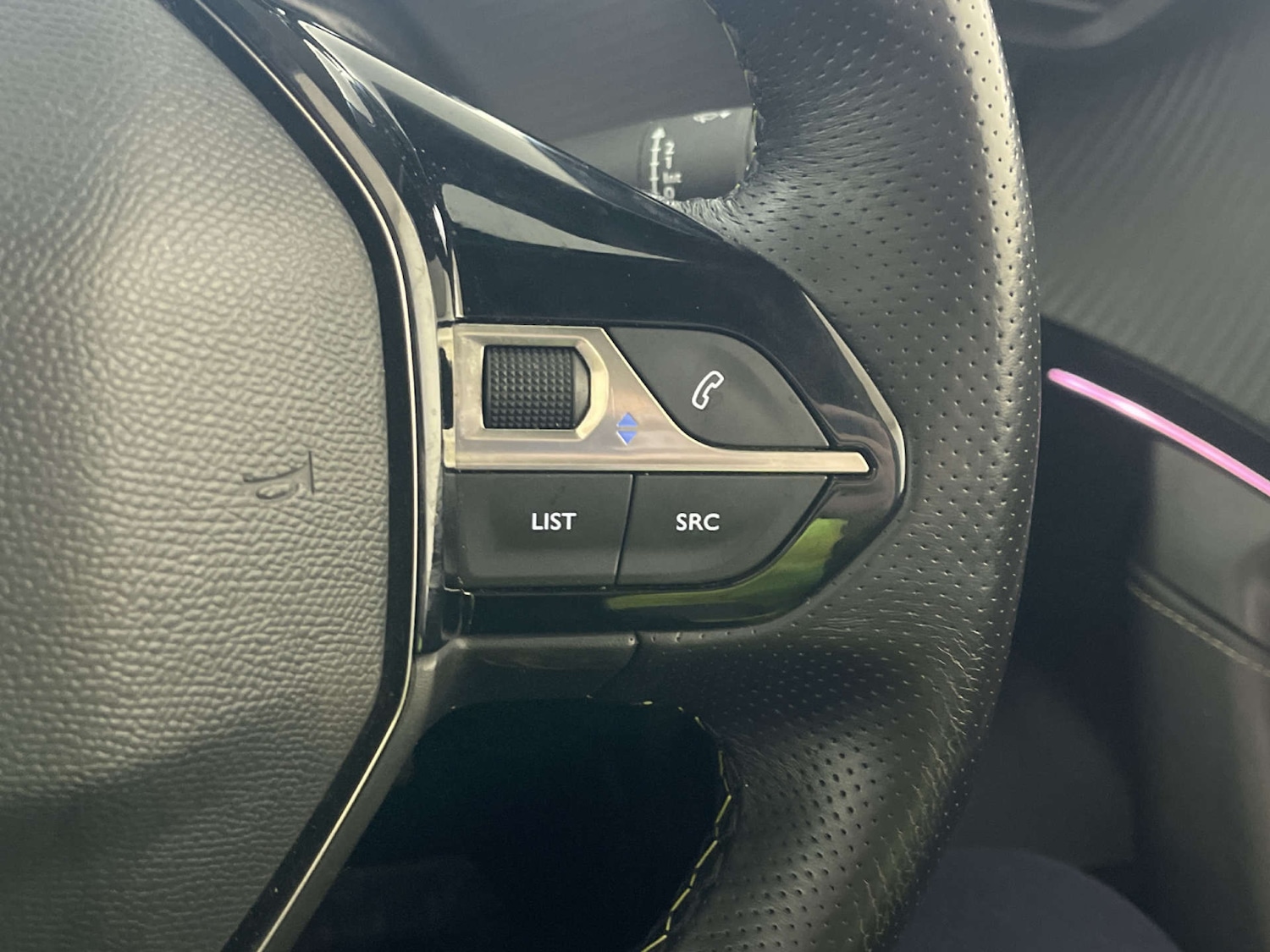 Used Peugeot 2008 2021 for sale - 77930571: Photo 20