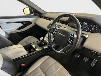 Used Land Rover Range Rover Evoque 2019 for sale - 77818828: Photo