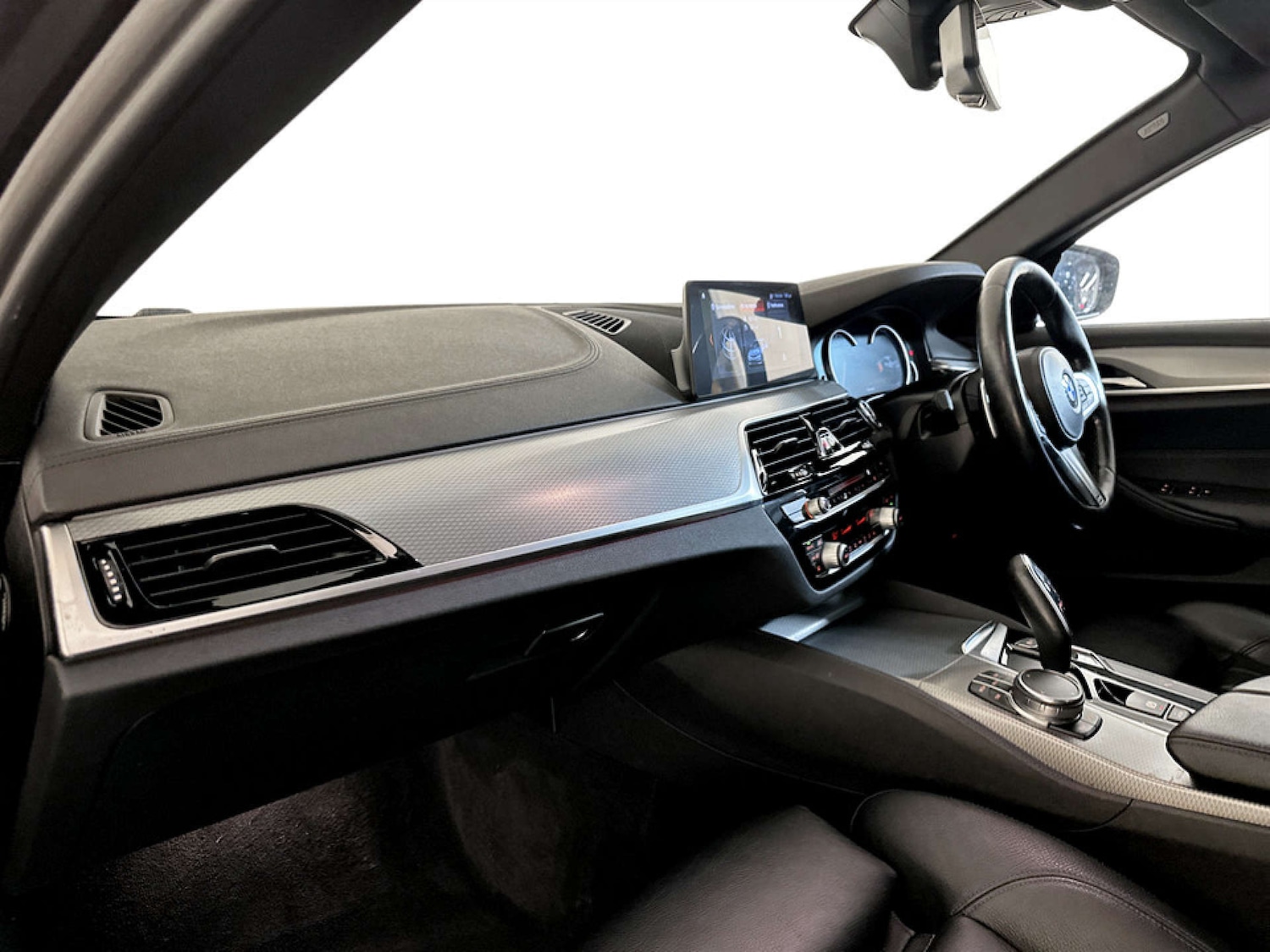 Used BMW 5 Series 2018 for sale - 77299370: Photo 12