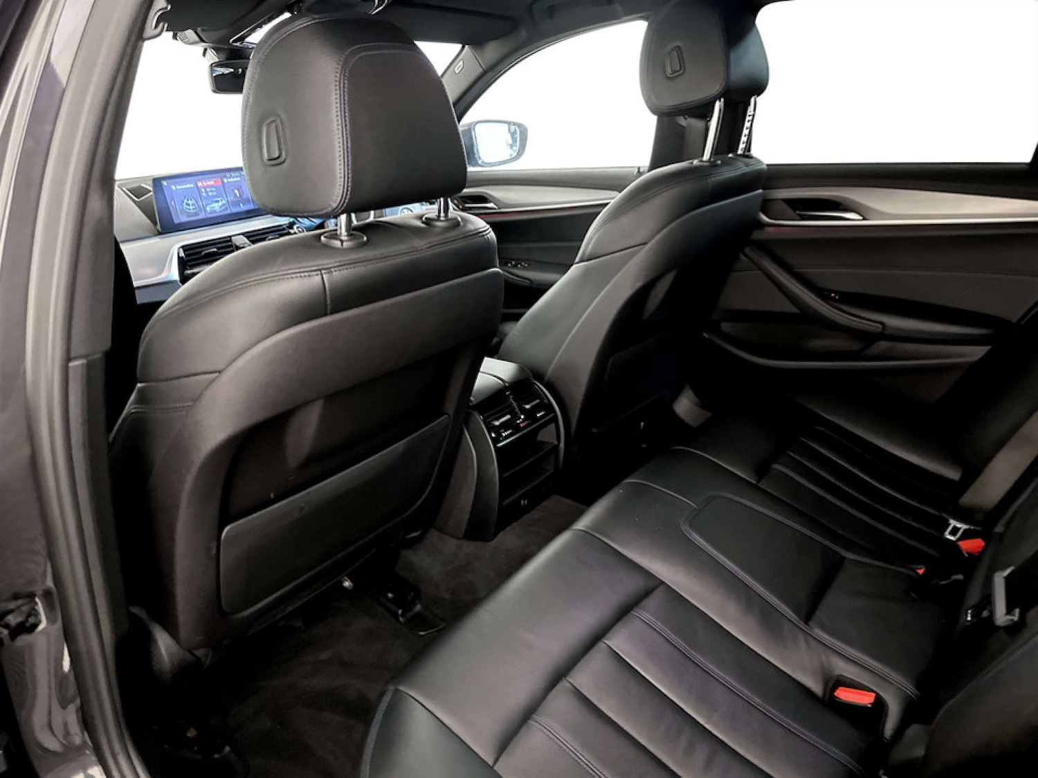 Used BMW 5 Series 2018 for sale - 77299370: Photo 14