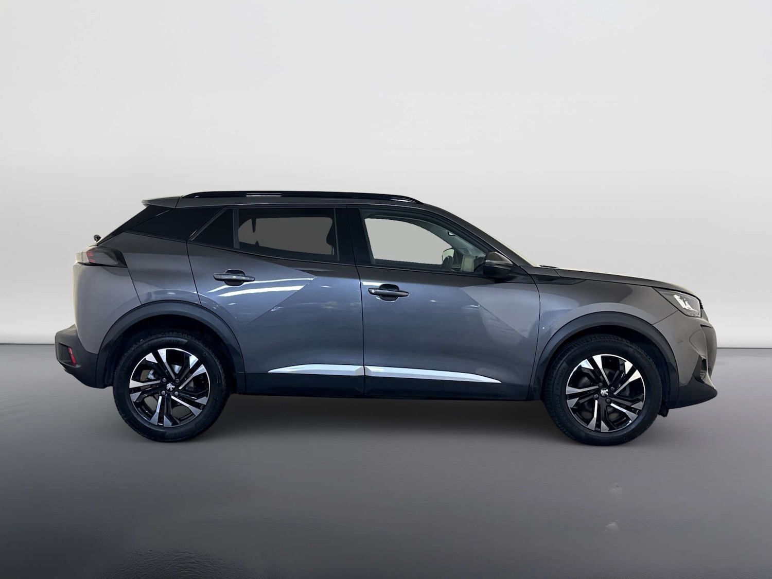 Used Peugeot 2008 2021 for sale - 77961733: Photo 11