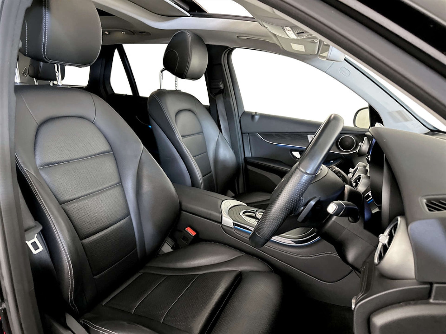 Used Mercedes-Benz GLC 2018 for sale - 77185562: Photo 13