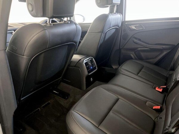 Used Porsche Macan 2019 for sale - 75717925: Photo 14