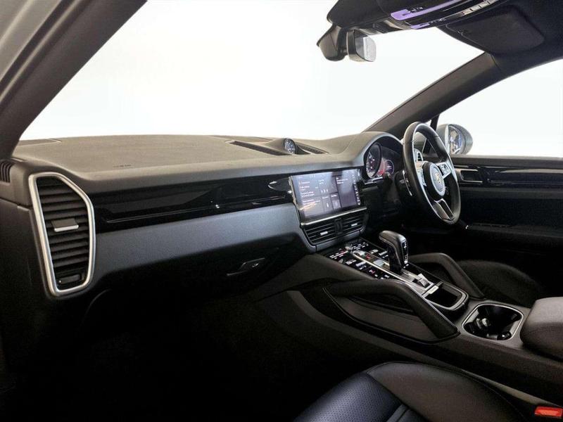 Used Porsche Cayenne 2021 for sale - 76984791: Photo 12