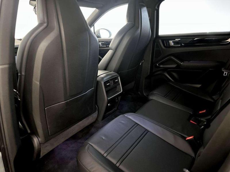 Used Porsche Cayenne 2021 for sale - 76984791: Photo 15