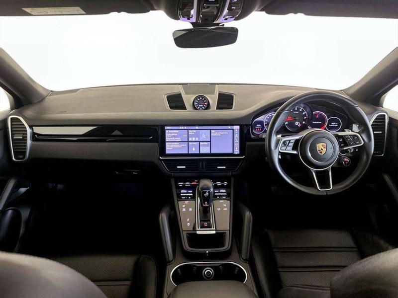 Used Porsche Cayenne 2021 for sale - 76984791: Photo 3
