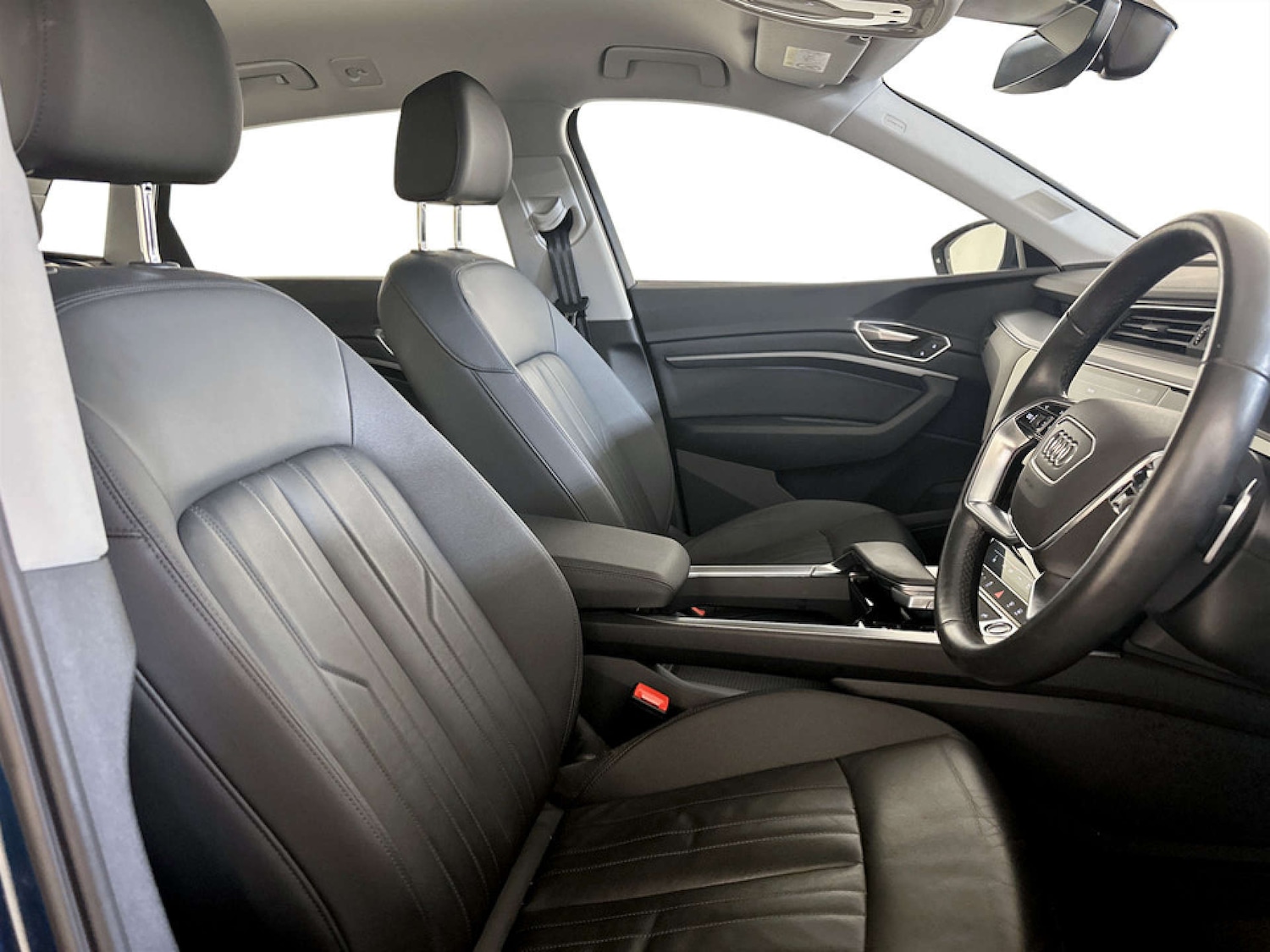 Used Audi e-tron 2021 for sale - 77802024: Photo 13